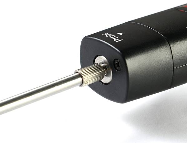 YVT-2机械故障听诊器有高灵敏探头,可以查探出任何机械发出杂声的部位。无论是活门震颤,挺杆震响,松动的活塞,齿轮和泵的各类震响,继电器的螺线管操作的声响,都可以清晰地查探出来。